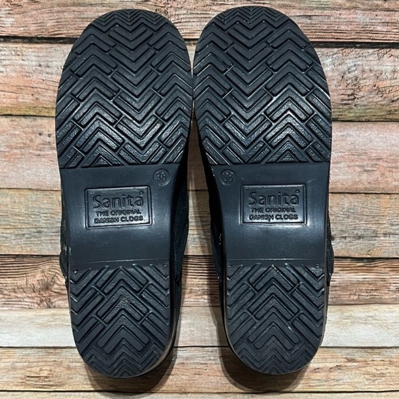 SANITA Shoes Suede Leather Professional Clogs Floral Black Gold Size 38  7.5 - Picture 7 of 8